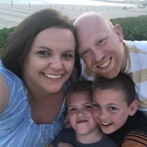 Meet your Posher, Stefanie